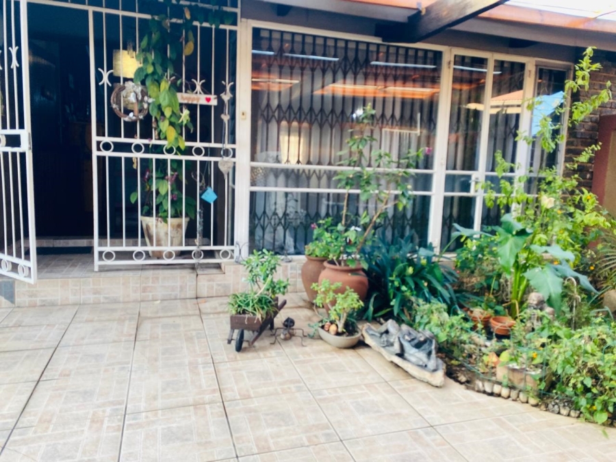 4 Bedroom Property for Sale in Sasolburg Ext 23 Free State